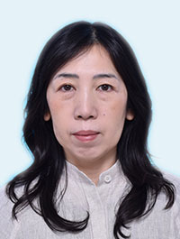 春日井　世思子